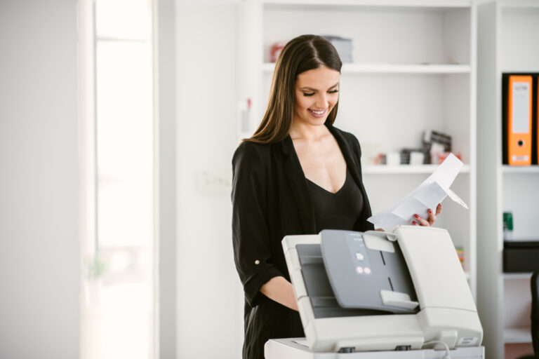 Business,Woman,Using,A,Printer.,Beautiful,Business,Woman,Printing,A