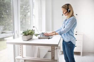 Sit stand desk